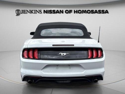 Oxford White 2021 Ford Mustang EcoBoost