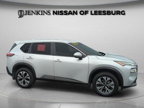 Brilliant Silver Metallic 2023 Nissan Rogue SV