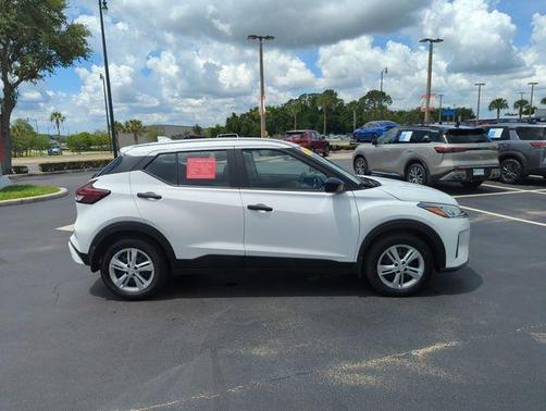 Fresh Powder 2025 Nissan Kicks Play S