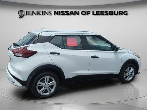 Fresh Powder 2025 Nissan Kicks Play S