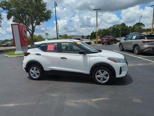 Fresh Powder 2025 Nissan Kicks Play S
