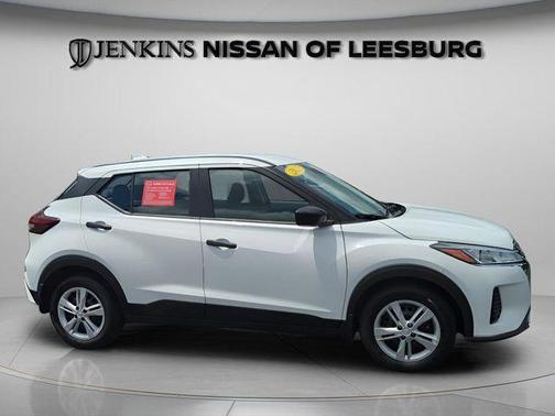 Fresh Powder 2025 Nissan Kicks Play S