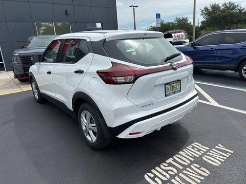 Fresh Powder 2025 Nissan Kicks Play S