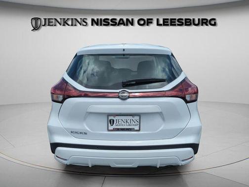 Fresh Powder 2025 Nissan Kicks Play S