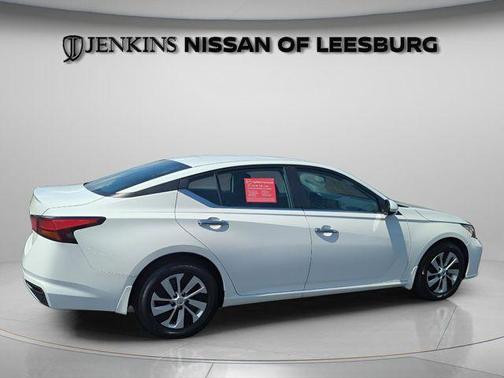 Glacier White 2023 Nissan Altima 2.5 S