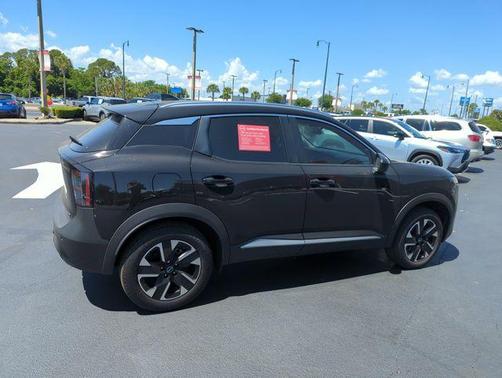 Super Black 2025 Nissan Kicks SV