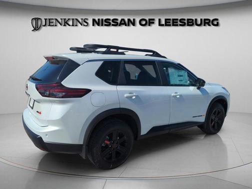 Everest White P 2026 Nissan Rogue Rock Creek