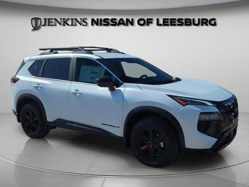 Everest White P 2026 Nissan Rogue Rock Creek