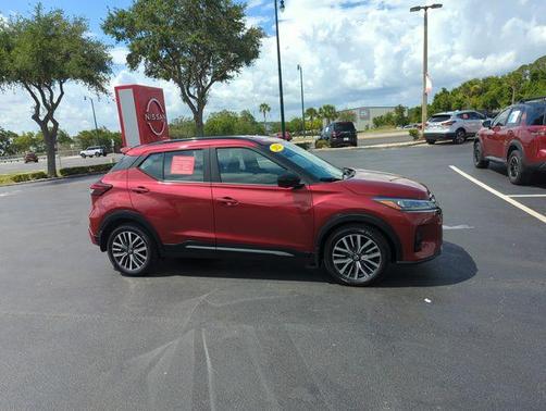 Scarlet Ember 2021 Nissan Kicks SR