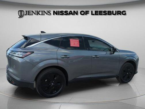 2025 Nissan Murano SV