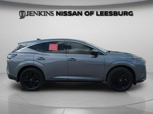 2025 Nissan Murano SV