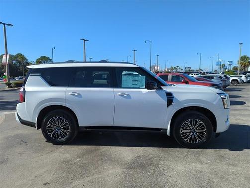 2026 Nissan Armada SL