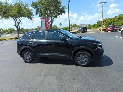 Super Black 2026 Nissan Kicks S