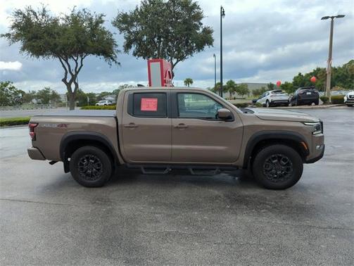 2023 Nissan Frontier PRO-4X