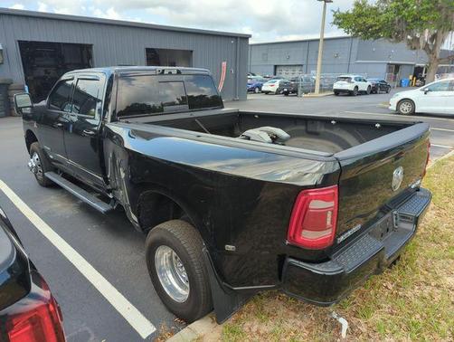 Diamond Black 2024 RAM 3500 Laramie