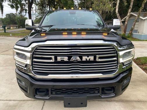 Diamond Black 2024 RAM 3500 Laramie