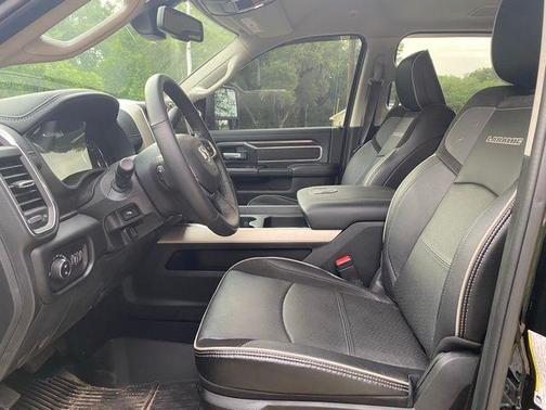 Diamond Black 2024 RAM 3500 Laramie