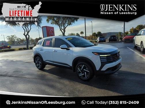 2025 Nissan Kicks SV