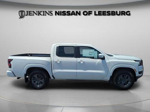 Glacier White 2026 Nissan Frontier SV