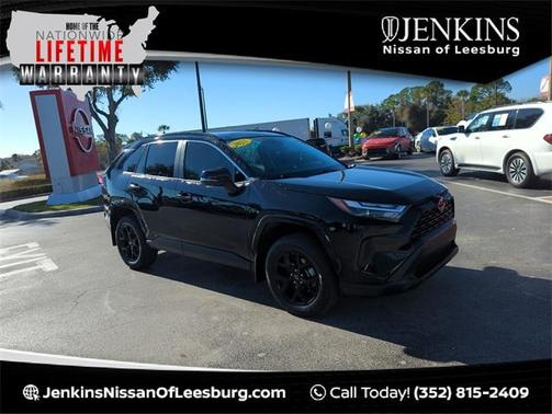 2025 Toyota RAV4 XLE