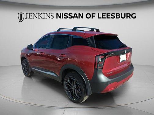 Scarlet Ember T 2026 Nissan Kicks SR
