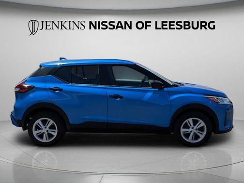 Electric Blue Metallic 2025 Nissan Kicks Play S