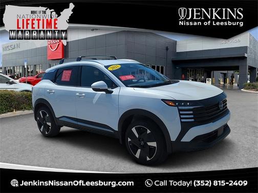 2025 Nissan Kicks SR
