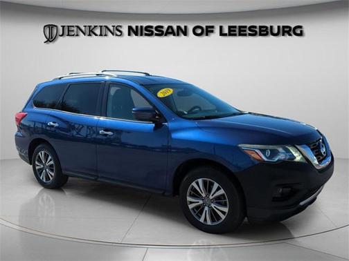 2019 Nissan Pathfinder SV