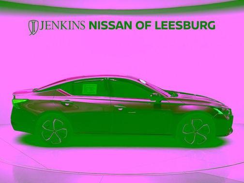 Gun Metallic 2023 Nissan Altima 2.5 SR