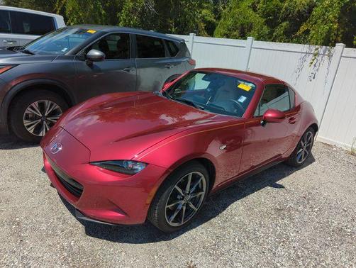 Soul Red Crystal Metallic 2019 Mazda MX-5 Miata RF Grand Touring