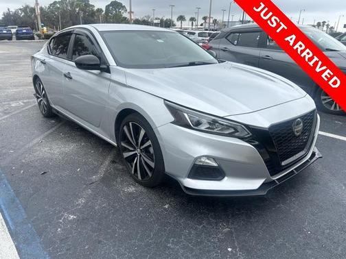 2021 Nissan Altima 2.5 SR