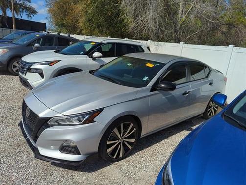 2021 Nissan Altima 2.5 SR