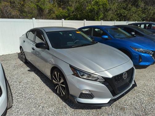 2021 Nissan Altima 2.5 SR