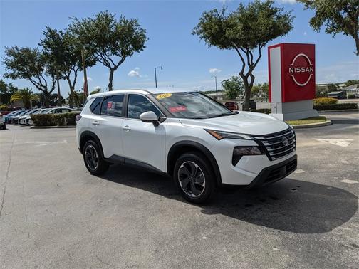 2025 Nissan Rogue SV