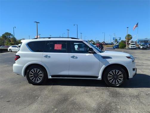 2023 Nissan Armada SL