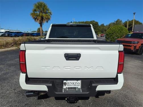 2024 Toyota Tacoma SR5