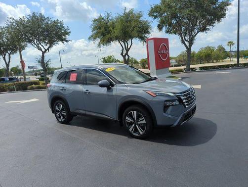 Boulder Gray Metallic 2024 Nissan Rogue SL