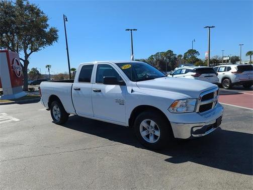 2024 RAM 1500 Classic SLT