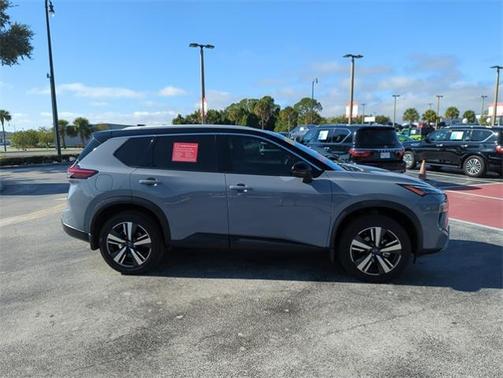 2024 Nissan Rogue SL