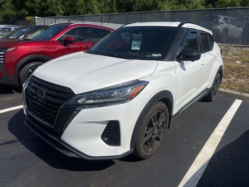 Aspen White 2021 Nissan Kicks SR