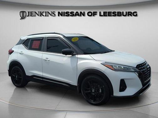 Aspen White 2021 Nissan Kicks SR