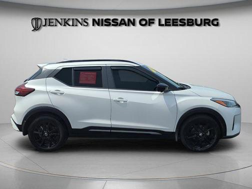 Aspen White 2021 Nissan Kicks SR