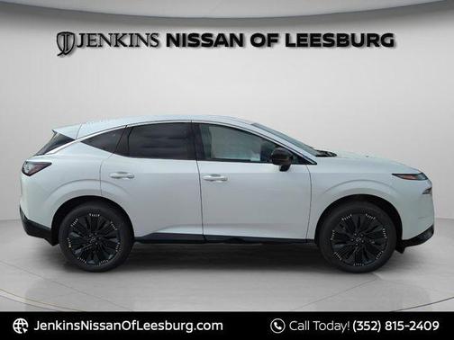Everest White P 2026 Nissan Murano Platinum