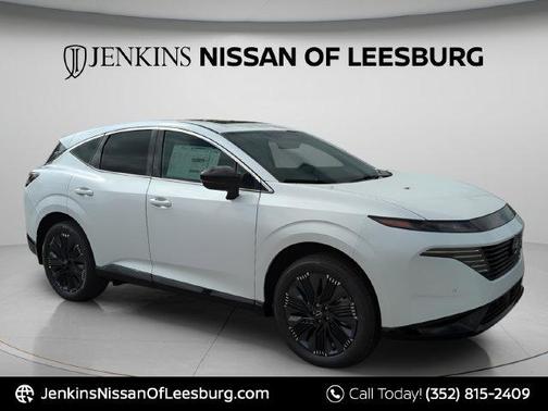 Everest White P 2026 Nissan Murano Platinum