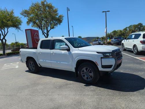 Glacier White 2026 Nissan Frontier SV