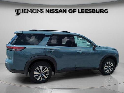 Baltic Teal 2026 Nissan Pathfinder SL