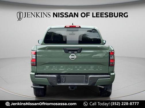 Green 2026 Nissan Frontier SV