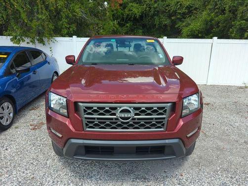 Cardinal Red Metallic 2023 Nissan Frontier SV