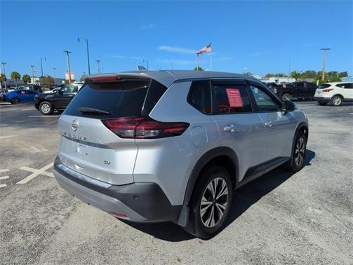 2023 Nissan Rogue SV