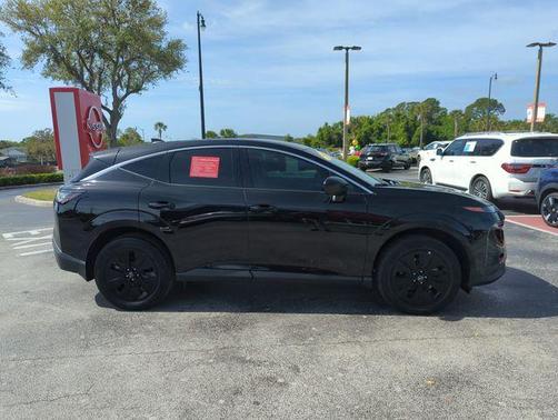 Black 2025 Nissan Murano SV